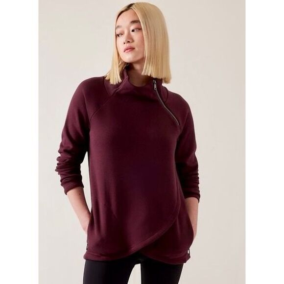 Athleta Cozy Karma Asym Pullover size M Burgundy Red - Picture 1 of 11